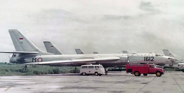 tu16